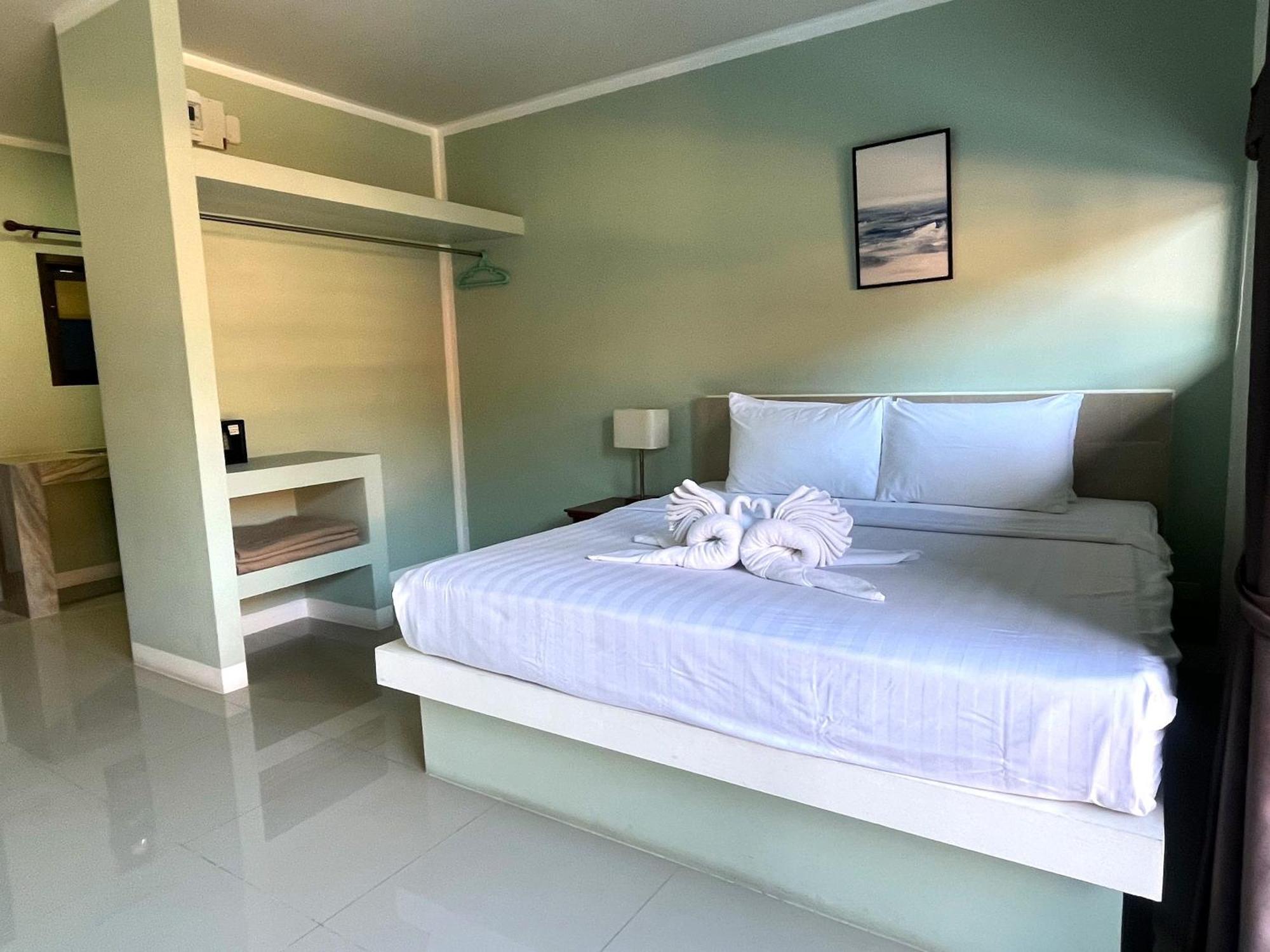 בופוט J & Ariya Hotel Near Samui Airport And Koh Phangan Pier מראה חיצוני תמונה