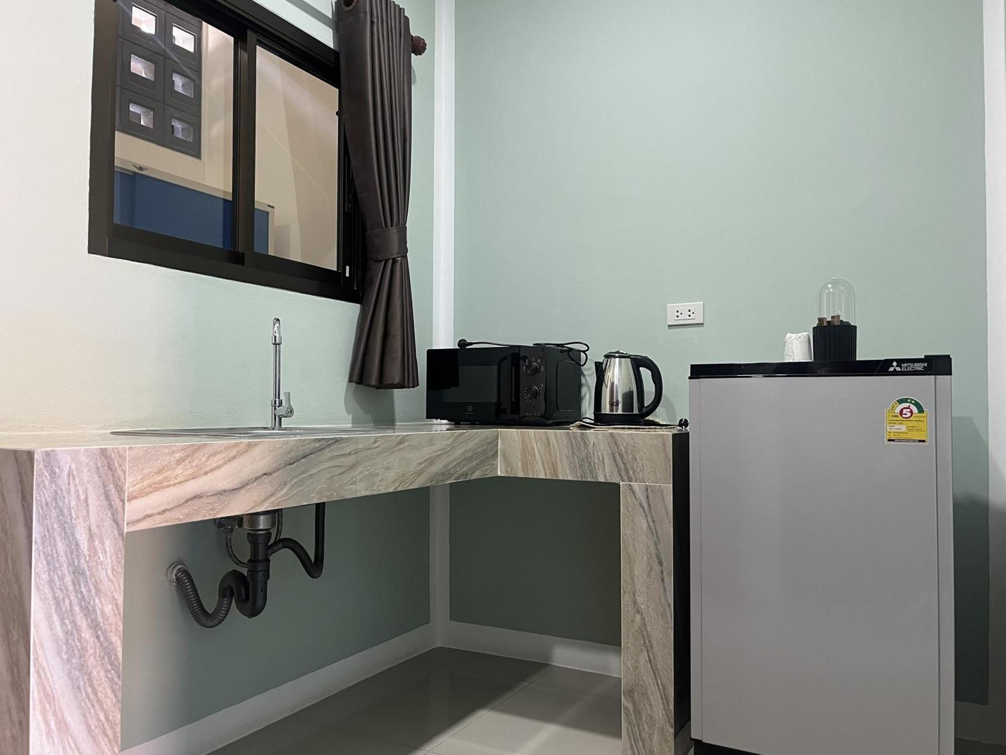 בופוט J & Ariya Hotel Near Samui Airport And Koh Phangan Pier מראה חיצוני תמונה
