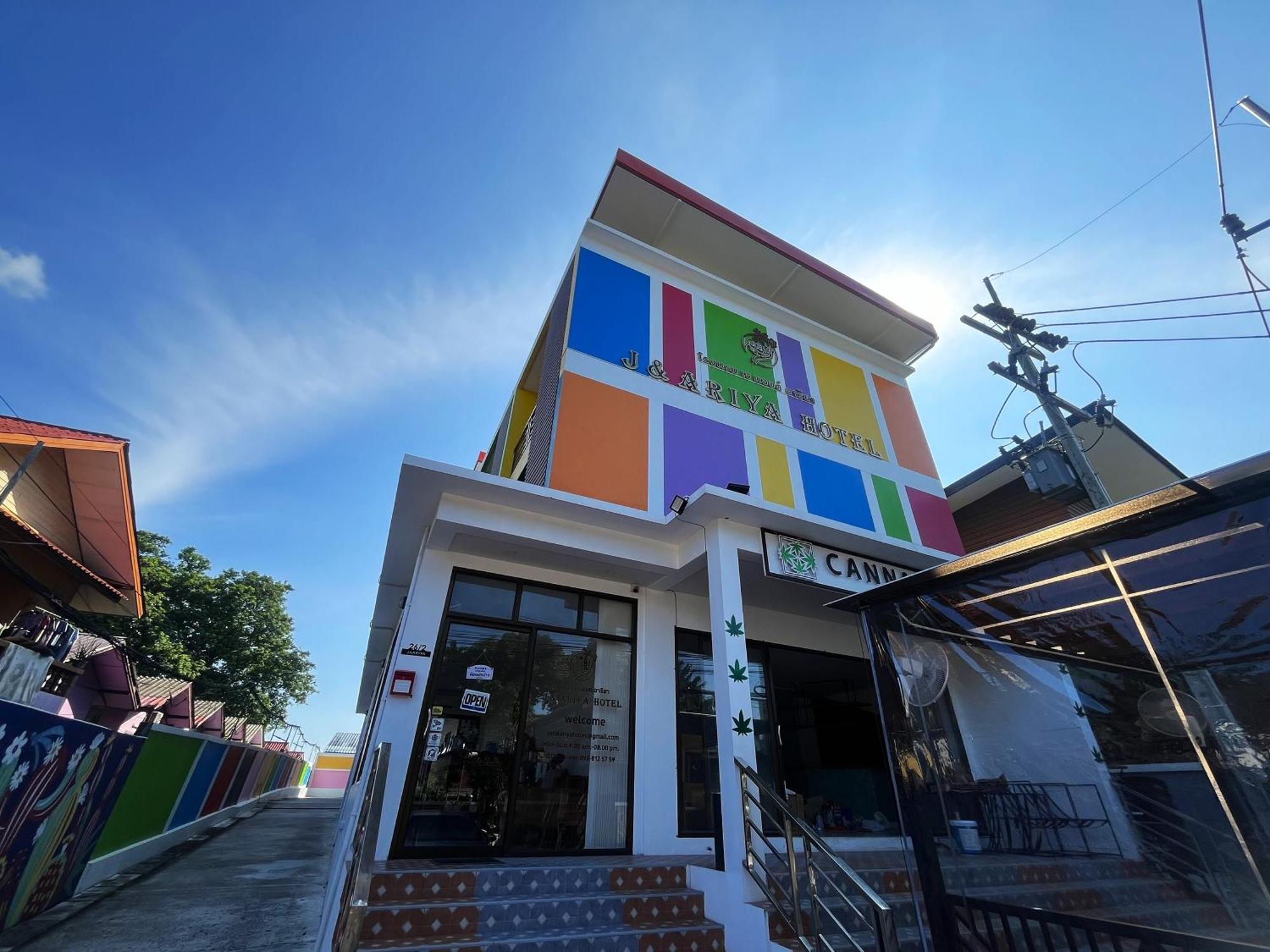בופוט J & Ariya Hotel Near Samui Airport And Koh Phangan Pier מראה חיצוני תמונה